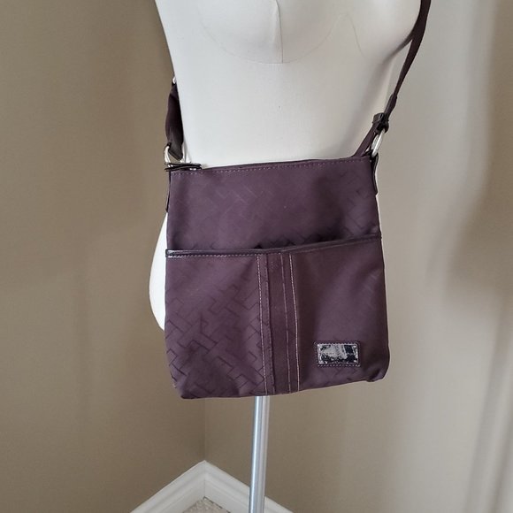 Tommy Hilfiger Crossbody bag - Picture 1 of 4